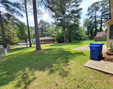6701 Vaughn Road - Photo Thumbnail 1