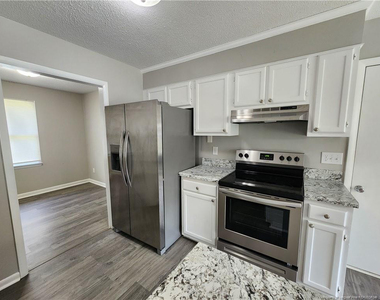 6701 Vaughn Road - Photo Thumbnail 4