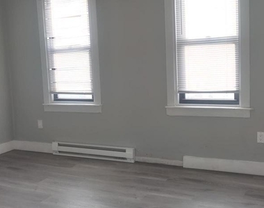 4951 W Thompson Street - Photo Thumbnail 5