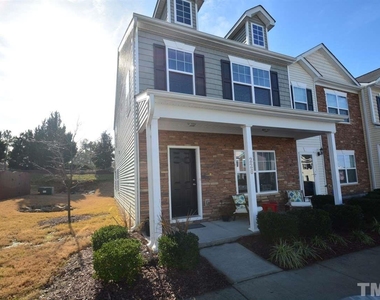 1304 Cozart Street - Photo Thumbnail 1