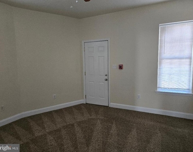 1339 72nd Avenue - Photo Thumbnail 7