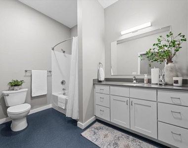 104 N Birch Avenue - Photo Thumbnail 9