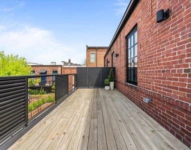 104 N Birch Avenue - Photo Thumbnail 12