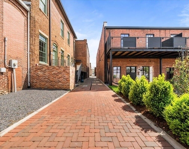 104 N Birch Avenue - Photo Thumbnail 16