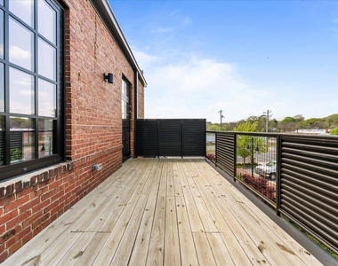 104 N Birch Avenue - Photo Thumbnail 13