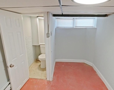 6459 N 16th Street - Photo Thumbnail 7