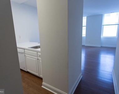 1600-3 Walnut Street - Photo Thumbnail 6
