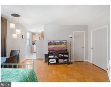 2601 Pennsylvania Avenue - Photo Thumbnail 2