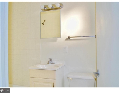 332-34 S 17th Street - Photo Thumbnail 6
