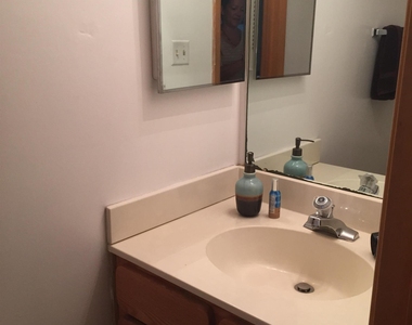 104 Cedarwood Lane - Photo Thumbnail 7