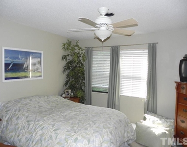 104 Cedarwood Lane - Photo Thumbnail 6