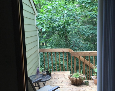 104 Cedarwood Lane - Photo Thumbnail 9