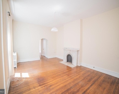2124 Spruce Street - Photo Thumbnail 11