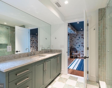 815 S 20th Street - Photo Thumbnail 16
