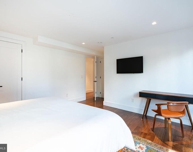 815 S 20th Street - Photo Thumbnail 18