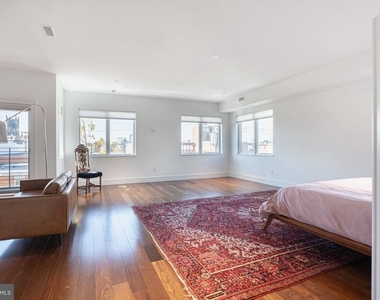 815 S 20th Street - Photo Thumbnail 24