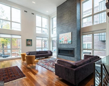 815 S 20th Street - Photo Thumbnail 1