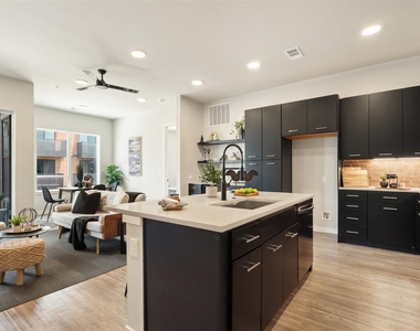 4510 Terry-o Ln - Photo Thumbnail 8