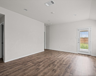 388 Arbor Hills - Photo Thumbnail 7