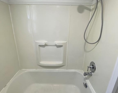 478 E Main Street - Photo Thumbnail 9