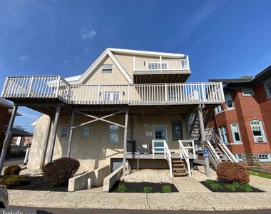 478 E Main Street - Photo Thumbnail 16