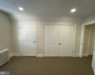 478 E Main Street - Photo Thumbnail 7
