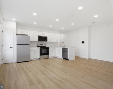 100 W Front Street - Photo Thumbnail 5