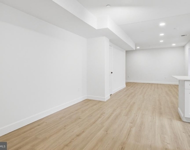 100 W Front Street - Photo Thumbnail 7