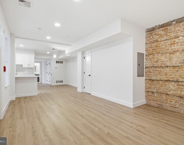 100 W Front Street - Photo Thumbnail 4