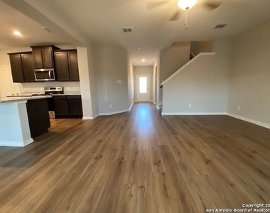 9310 Bennett Forest - Photo Thumbnail 8