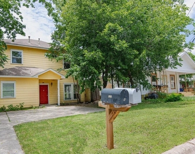 1702 Singleton Ave - Photo Thumbnail 21