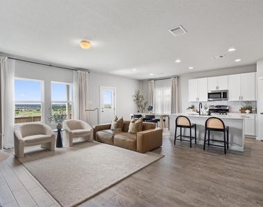 11620 Comano Dr - Photo Thumbnail 5