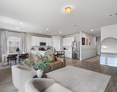 11620 Comano Dr - Photo Thumbnail 6