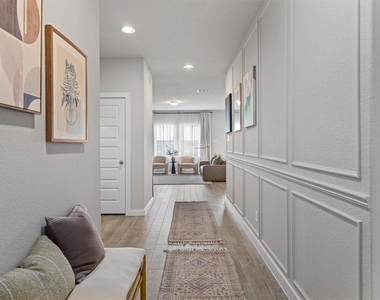 11620 Comano Dr - Photo Thumbnail 2