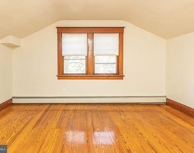 1525 Yardley Newtown Road - Photo Thumbnail 11