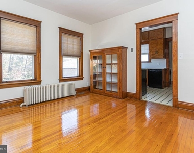1525 Yardley Newtown Road - Photo Thumbnail 4