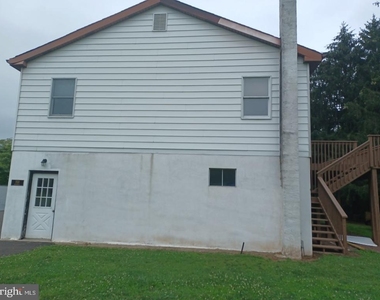 1525 Yardley Newtown Road - Photo Thumbnail 1