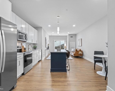 144 N.main St - Photo Thumbnail 16