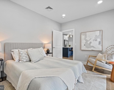 144 N.main St - Photo Thumbnail 43