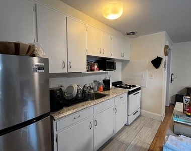 200 Nassau Street - Photo Thumbnail 8