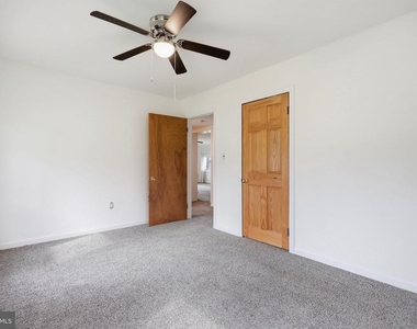 25 Diverty Road - Photo Thumbnail 14