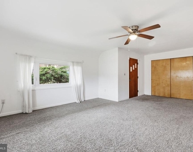 25 Diverty Road - Photo Thumbnail 7