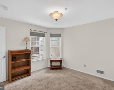 324 Tuvira Lane - Photo Thumbnail 12