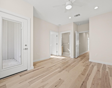 4801 Sara Dr - Photo Thumbnail 25