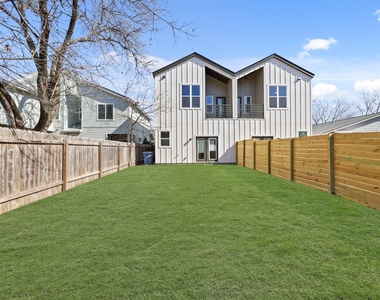 4801 Sara Dr - Photo Thumbnail 19