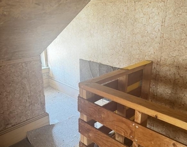 104 Juniper Street - Photo Thumbnail 9