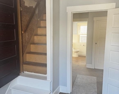 104 Juniper Street - Photo Thumbnail 10