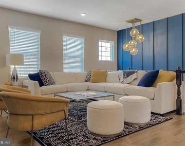23810 Myrtle Glen Way - Photo Thumbnail 4