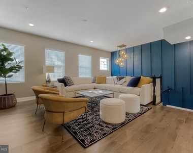 23810 Myrtle Glen Way - Photo Thumbnail 5