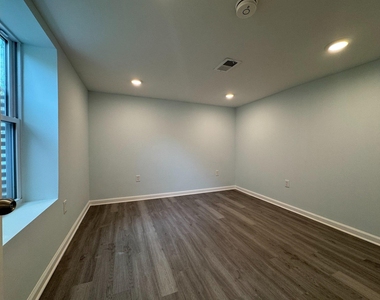 9405 Rhode Island Avenue - Photo Thumbnail 21